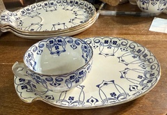 Buffalo Pottery Set of Four Luncheon Plates with Matching Cups 